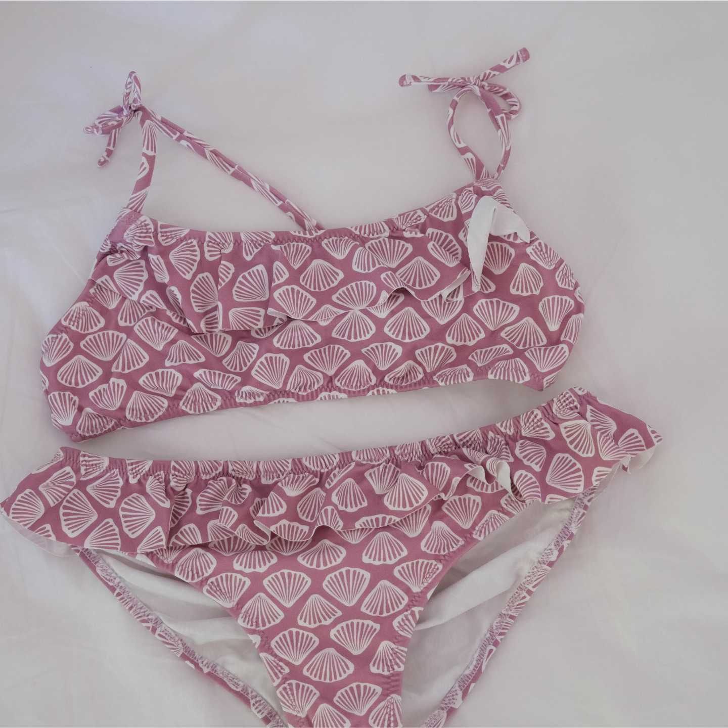 Bikini conchitas