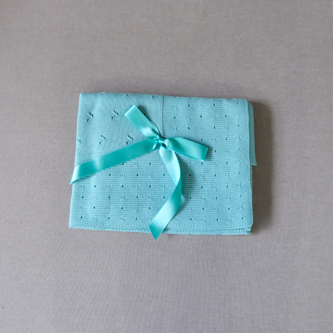 Manta Sofía verde menta