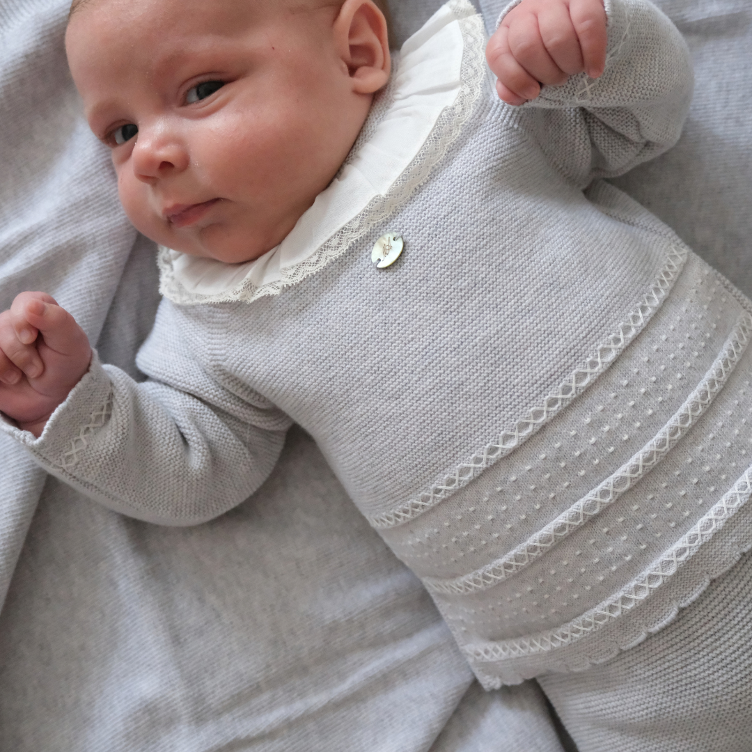 Conjunto punto Winnipeg gris