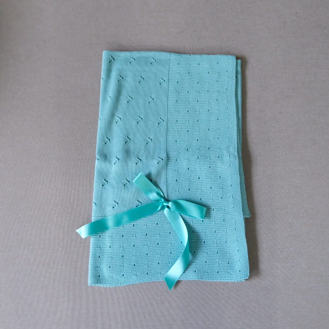 Manta Sofía verde menta