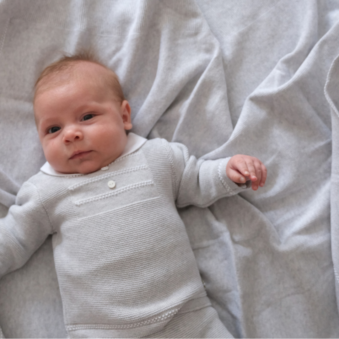 Conjunto punto Edmonton gris