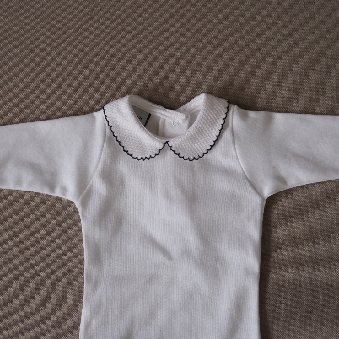 Cuello piqué azul marino ML