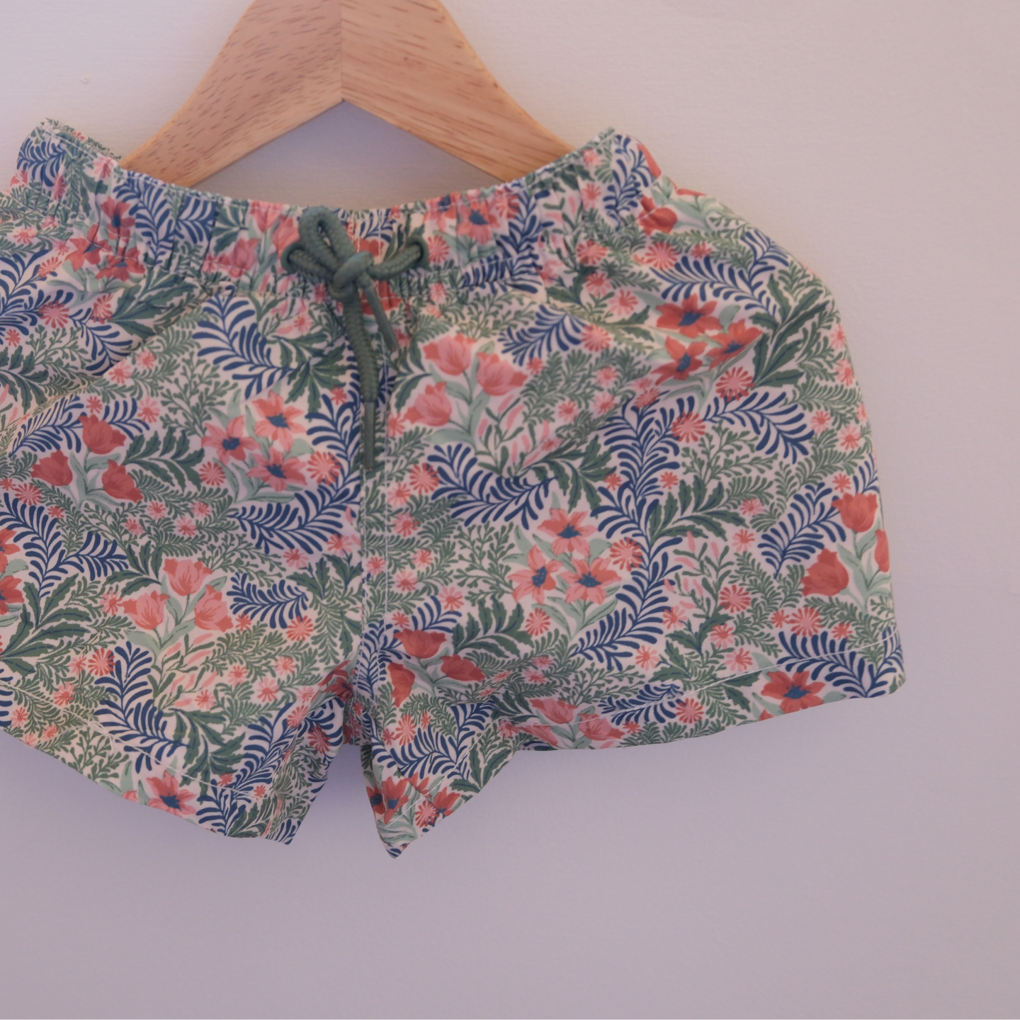 Traje de baño selva verde