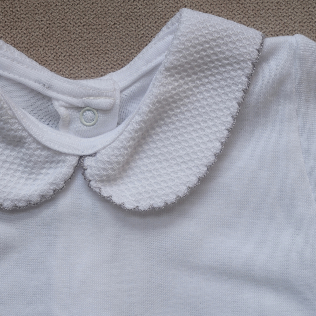 Cuello piqué gris MC