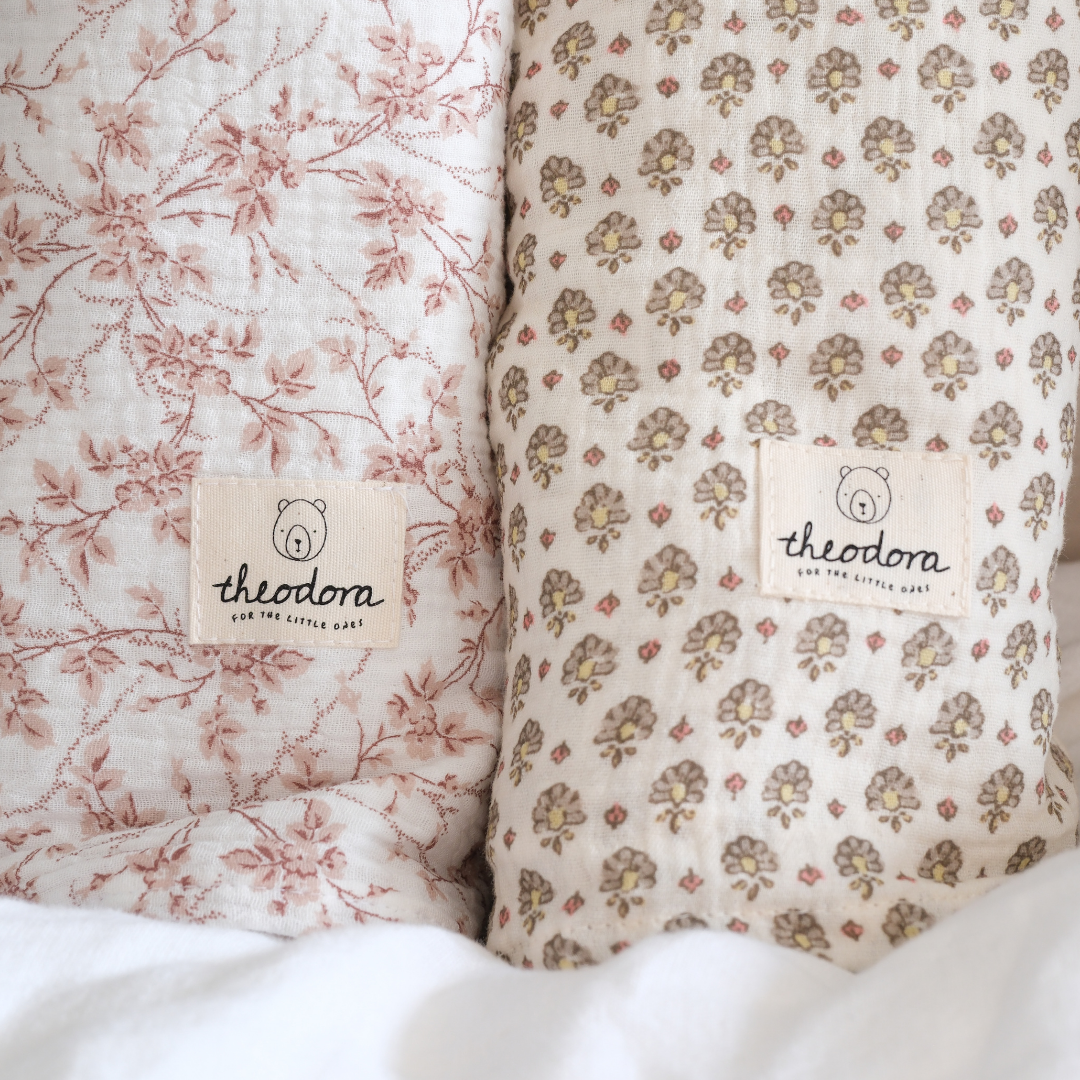 Muselina flores rosas + flores cafés (2pack)