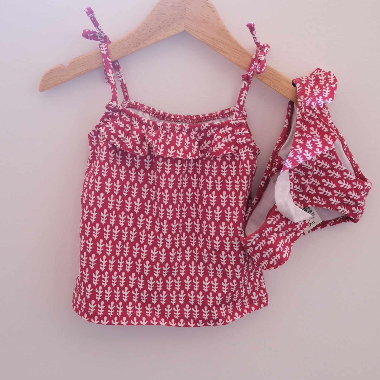 Traje de baño flores rojas 2 piezas