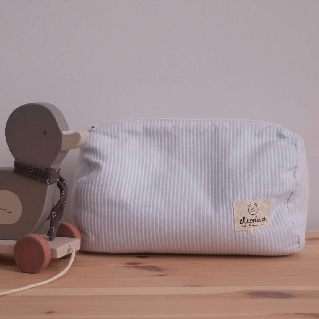 Neceser rayas azules