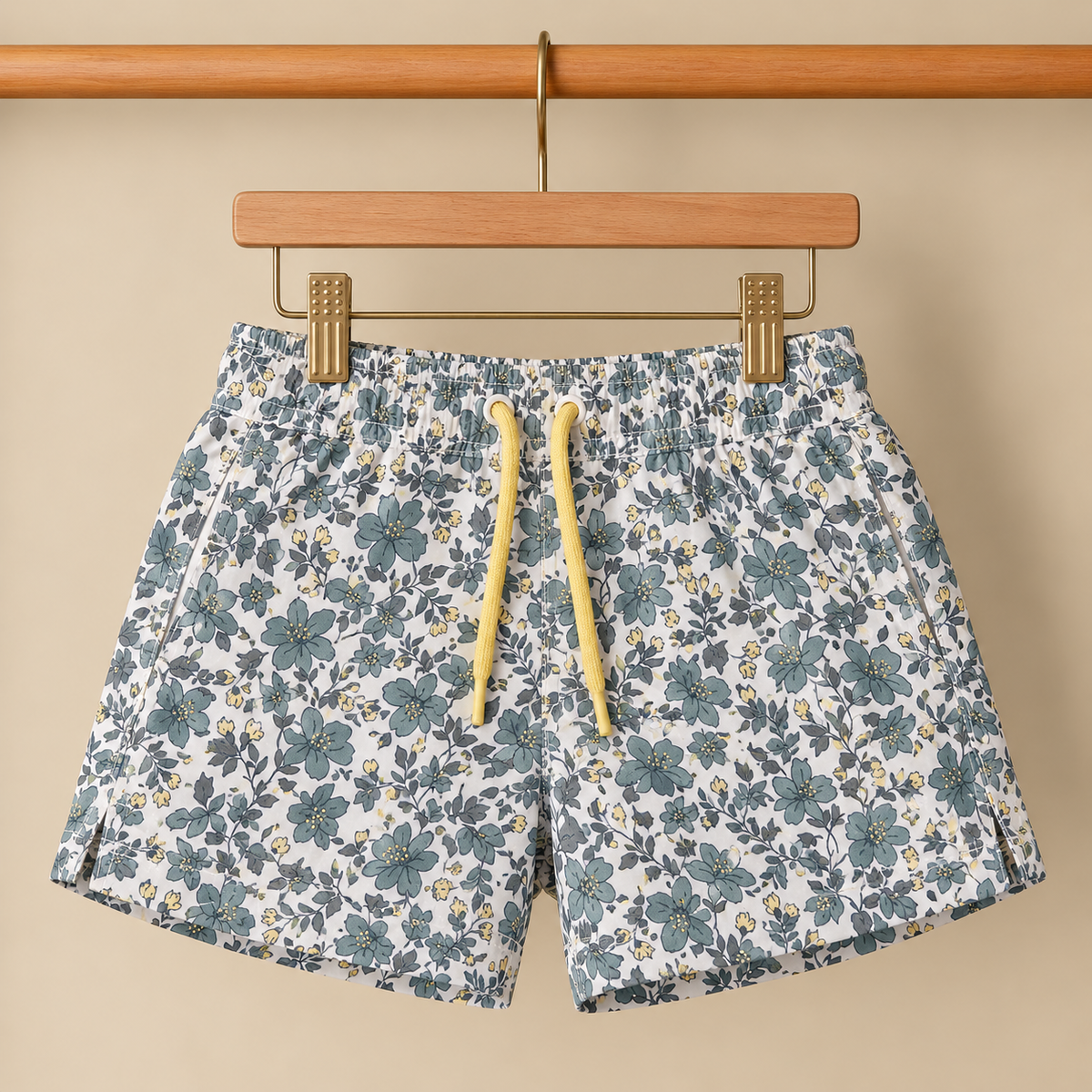 Traje de baño flores verdes